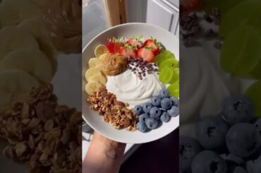 5 min breakfast #5minute #breakfast #healthybreakfast #breakie #litebreak #fruits #healthy #vegan