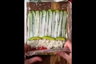 Homemade,Low Calorie Cucumber Rolls - these cucumber appetizers are just 40 calories and no cook.