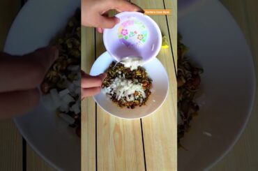 sprouts chaat recipe | healthy sprouts chaat | weightloss recipes | #sproutschaat | #shorts