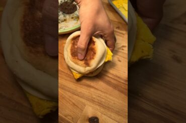 Make ahead breakfast sandwich.