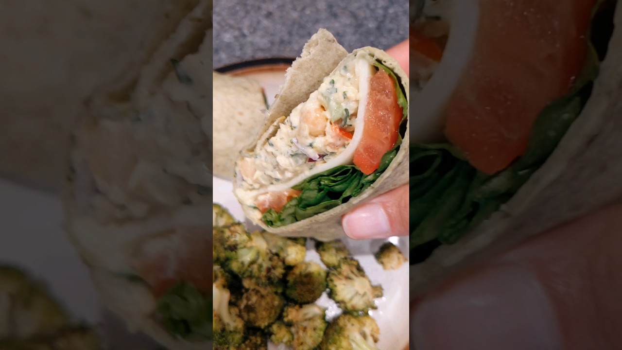 Easy Chickpea Tuna Salad Recipe | How to make Vegetarian tuna? #healthy #homemade #shorts Easy Chickpea Tuna Salad Recipe | How to make Vegetarian tuna? #healthy #homemade #shorts