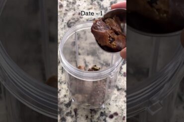 #shorts Healthy Breakfast Smoothie - Morning Smoothie For Breakfast - Smoothie Recipe #smoothie