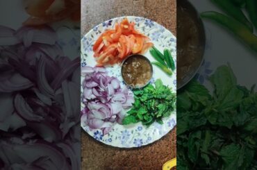 My healthy Lunch box  #Pudina and Tomato chutney//Mint chutney # eggs