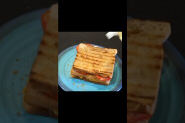 Aalu masala mayonnaise cheese sandwich recipe|| #shorts #sandwich #tasty #youtubeshorts #shortvideo
