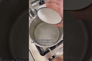 How to Make The Perfect Poached Egg II Kalejunkie