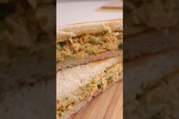 Delicious Recipe: Avocado Egg Salad Sandwich #shorts