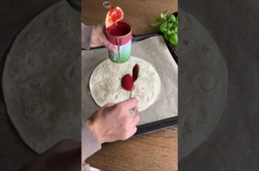 you have to try this low fat pizza