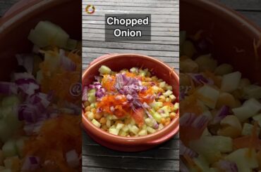 Easy Protein Salad |Quick Chickpea Salad Recipe #salad #proteinsalad #youtubeshorts