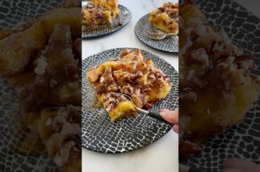 This pumpkin French toast is perfect for brunch! #pumpkin #frenchtoast #brunch