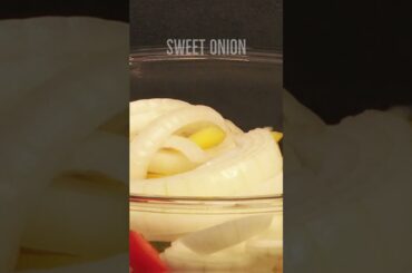 Crunchy Goodness: Vegan Bell Pepper Salad Recipe #recipe #keto #vegan