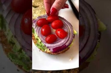 5 Min Healthy Breakfast | Bagel Sandwich #shorts