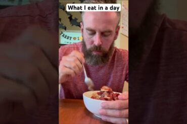 What I eat as a regular guy #whatieatinaday #weightloss #weightlossjourney #intermittentfasting