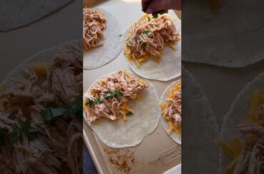 Buffalo Chicken Tacos #reels #recipe #tacos #shorts