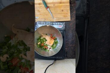 Cheesy sandwich on tawa |Morning healthy  breakfast | Quick recipe | by Trash here