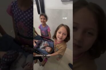 Children imitate funeral in Gaza