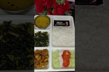 Today's healthy lunch #trending #indianfood #thali #bihari #indiancuisine @lovelysfoodsworld