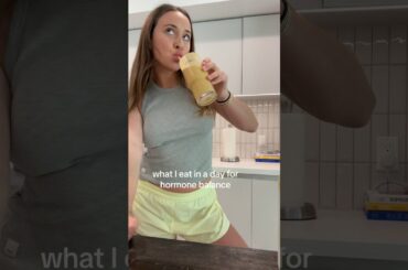 what I eat in a day for hormone balance! #whatieatinaday #healthymeals