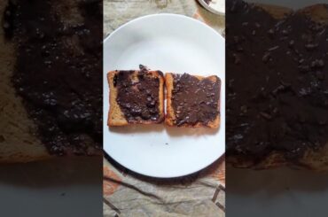 Brown bread and chocolate peanut butter for healthy weight loss|#peanutbutter  #shortsfeed #shorts