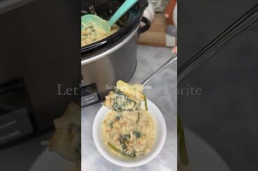 Healthy Crock Pot Chicken & Gnocchi Soup | Cooking Katie Lady #easyrecipes