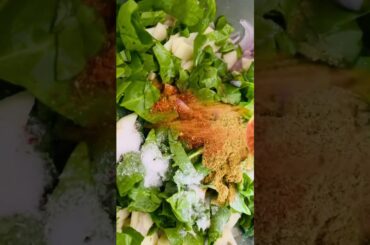 Hot Pakora for hot welcome of cold winters #recipeoftheday #pakora  #food #viral #desi  #easyrecipe