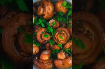 Air-Fryer Balsamic Soy Roasted Garlic Mushrooms #airfryer #recipe #healthy #healthysnacks