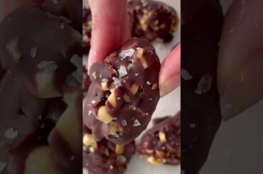 These Snickers Stuffed Dates makes it SO easy to eat healthy