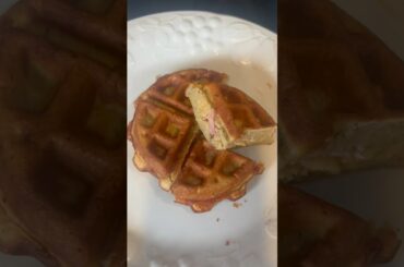 Stuffed waffle maker