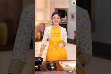 Shilpa Shetty 4 Favourite Recipe || "Chivda", "Ladoo", "Sandwich" Aur Shilpa's Smoothie Recipe