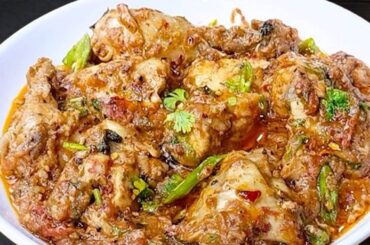 Easy Chicken Karahi - Pyaz Tamatar Wali Chicken Kadai Recipe by Cook with Farooq in Urdu / Hindi