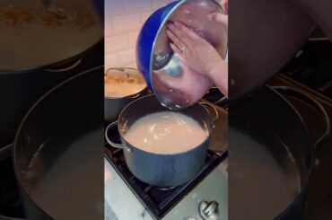 How to make the very famous Afghan rice.#food #dinner #foodie #afghan #rice #healthy #afghanfood