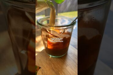 healthy hot chocolate w/ 20g protein