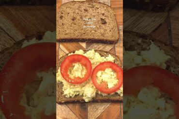 How to make a Creamy Egg and Mayo Sandwich #fyp