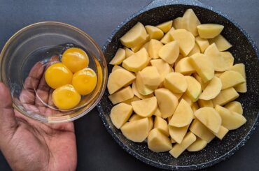 Just Add Eggs With Potatoes Its So Delicious / Simple Healthy Breakfast Recipe/ Cheap & Tasty Snacks