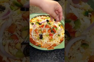 Breakfast Pizza Recipe|1 minute Breakfast Recipe |Healthy Snacks Recipe #shermeen #shorts #foryou