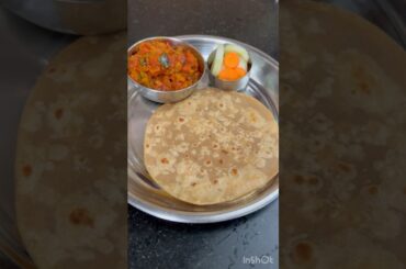#shorts/#ytshorts Simple Lunch & Dinner Recipe Ideas #lunch #dinner Chappathi Tomato thokku  #tomato