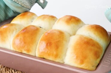 Don't throw expiring yogurt, make this fluffy and delicious bread. No knead, No water.