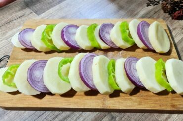 Easily The Best Garlic Roasted Potatoes  |  Roasted Potatoes | Potatoes