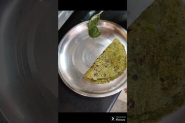 healthy lunch #bathuakaparatha  #bathuaraita #greenchutney