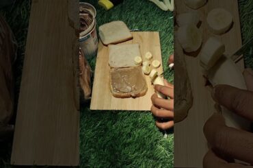 healthy sandwich  peanut butter and banana sandwich#shorts #youtube #peanutbuttersandwich