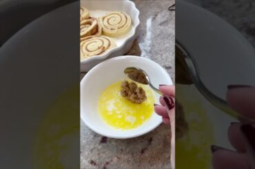 Viral Cinnamon Roll Recipe #shorts
