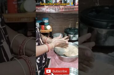 Pani ki roti #recipe #food #dailycookingrecipe #tiktok #viral #shorts @Busy_By_Chance