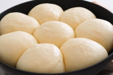 You won't buy bread anymore! No oven, No egg! Incredibly soft and fluffy milk and butter bread