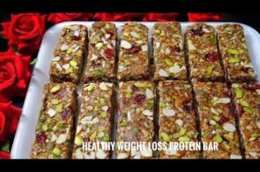 Healthy Weight Loss Oats Protein Bar with Dates, Almonds, Pumpkin Seeds, Apricots, Cranberries