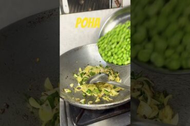 Poha #breakfast #proteinrichbreakfast #shorts #healthy recipes#poharecipe  #theflavouredhomekitchen