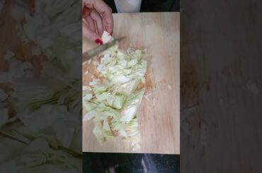 Easy way to cut cabbage#eating #food #healthy #yummy #design #easy #love #handmade #home #shorts
