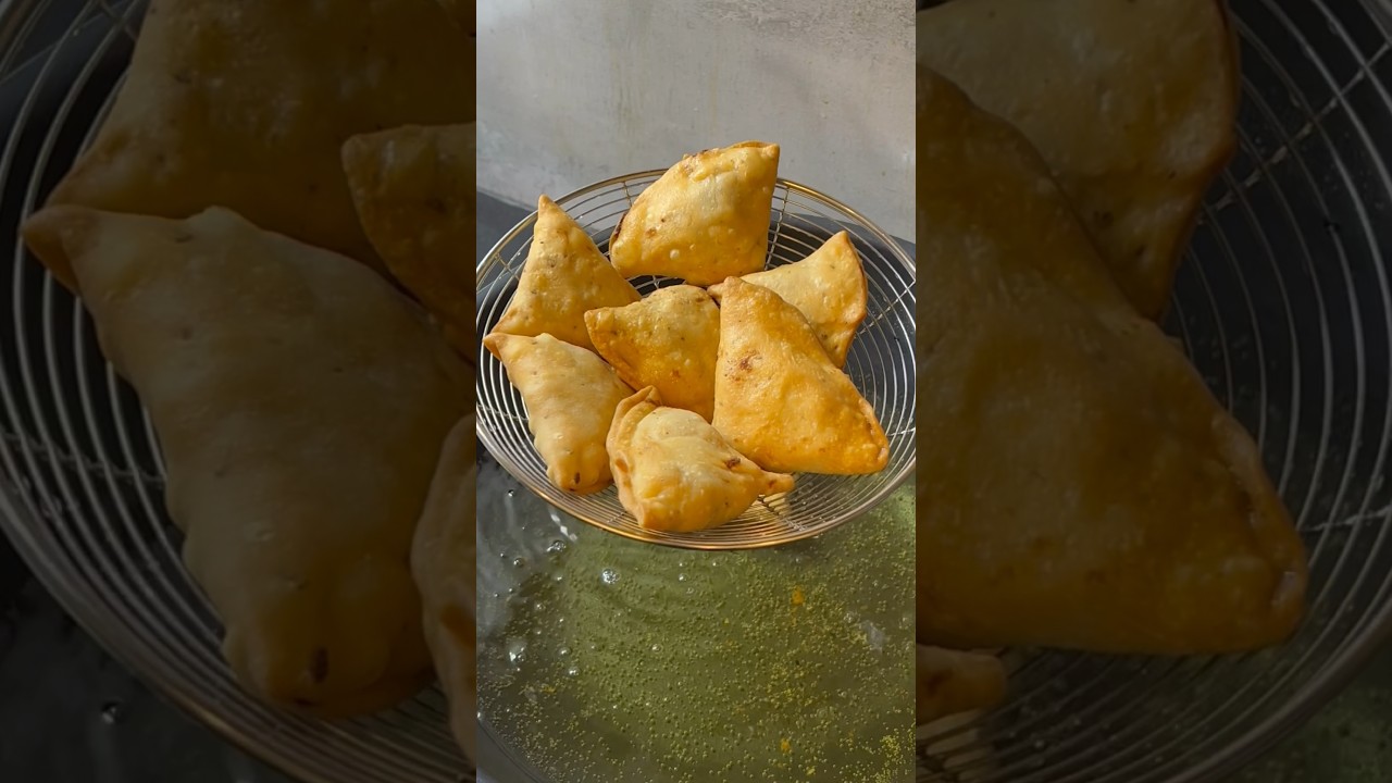 SAMOSA | Street Samosa Recipe | Healthy South Indian Potato Onion Crispy Samosay SAMOSA | Street Samosa Recipe | Healthy South Indian Potato Onion Crispy Samosay