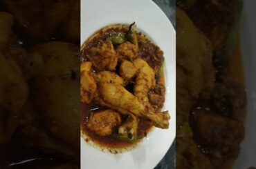 Pakistani Chicken Ghee Roast | Quick & Easy Chicken Recipe #shorts #shortsrecipe