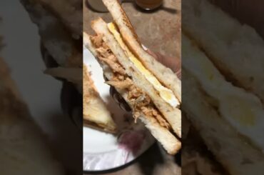 Chicken Club Sandwich - Club Sandwich Recipe - Yummy Breakfast - Easy Recipe - Snacks