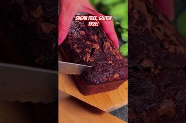 Sugar free dessert recipe! Gluten free, no butter! Healthy banana bread with zucchini!