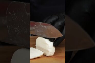 Recipe for the New Year: bruschetta with avocado and bruschetta with mozzarella! #shorts